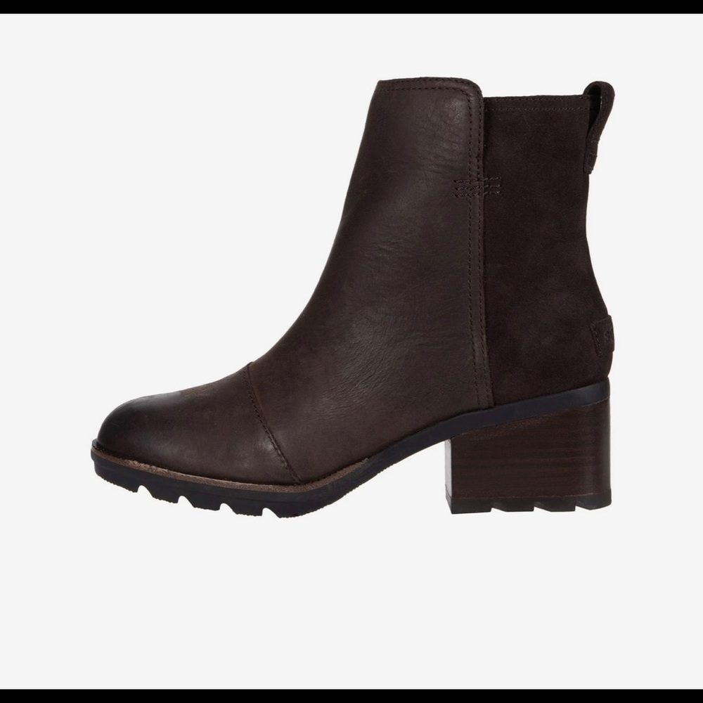 NWT Sorel Brown leather ankle boot